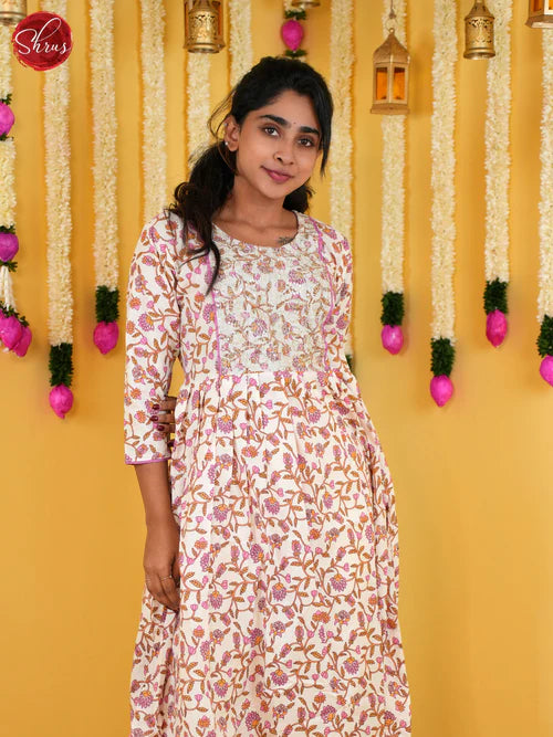 Readymade kurti