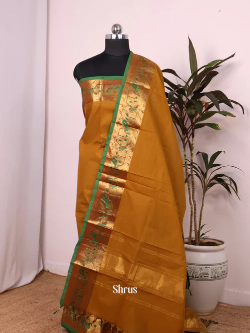 chettinad top & dupatta combo