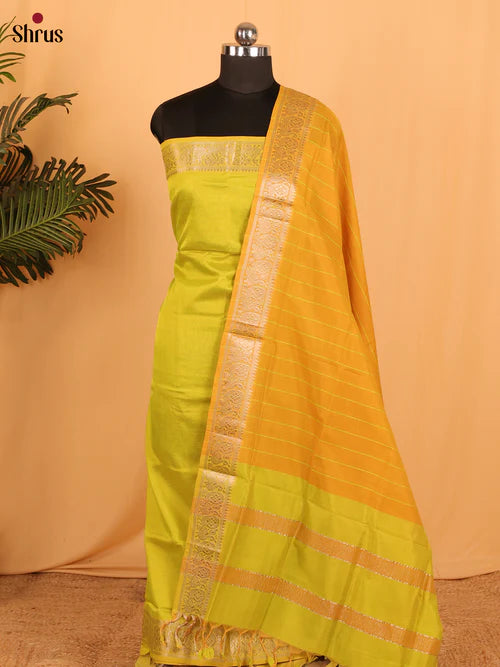 mangalagirisico top & dupatta combo