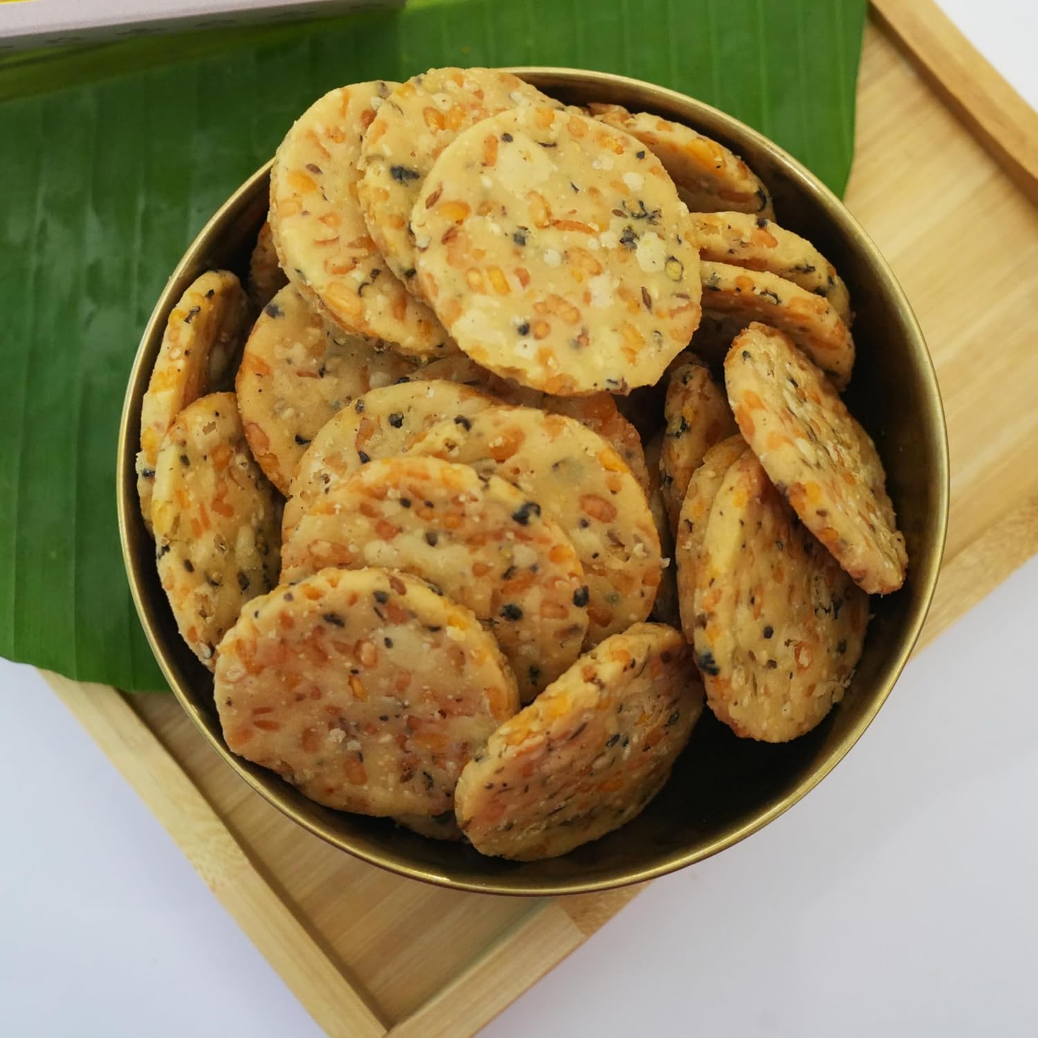 250g(Pack of 2) Pepper Thattai Murukku Snack, Healthy Namkeen Perfect for Traditional Tea Time, South Indian Snacks, Gujarati Snack, Punjabi Snack,Gathiya Namkeen