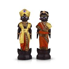 Marapachi Bommai - 11 x 3.5 Inch | Marapachi Doll/ Kolu Bommai/ Decorative Doll/ Wood Sculpture for Home