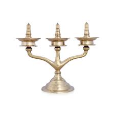 Brass Vilakku - 10.75 x 9 Inches