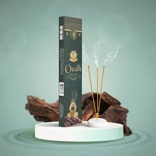 Giri Oudh Premium Incense Sticks - 100 Gms | Agarbatti/ Agarbathi for Pooja